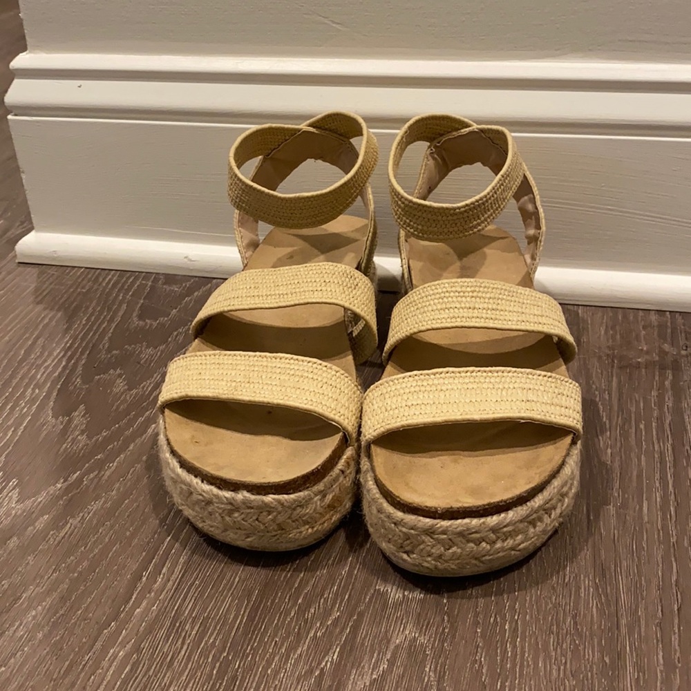 Esprit Platform Sandals
